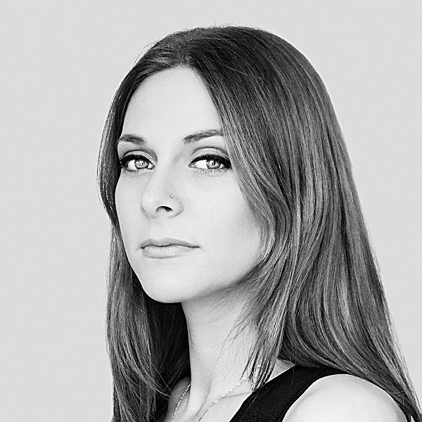 Коршунова Елена